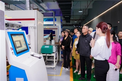 智造魅力，品質見證 百名客戶探訪慕思4.0數字化工廠與卓越檢測服務